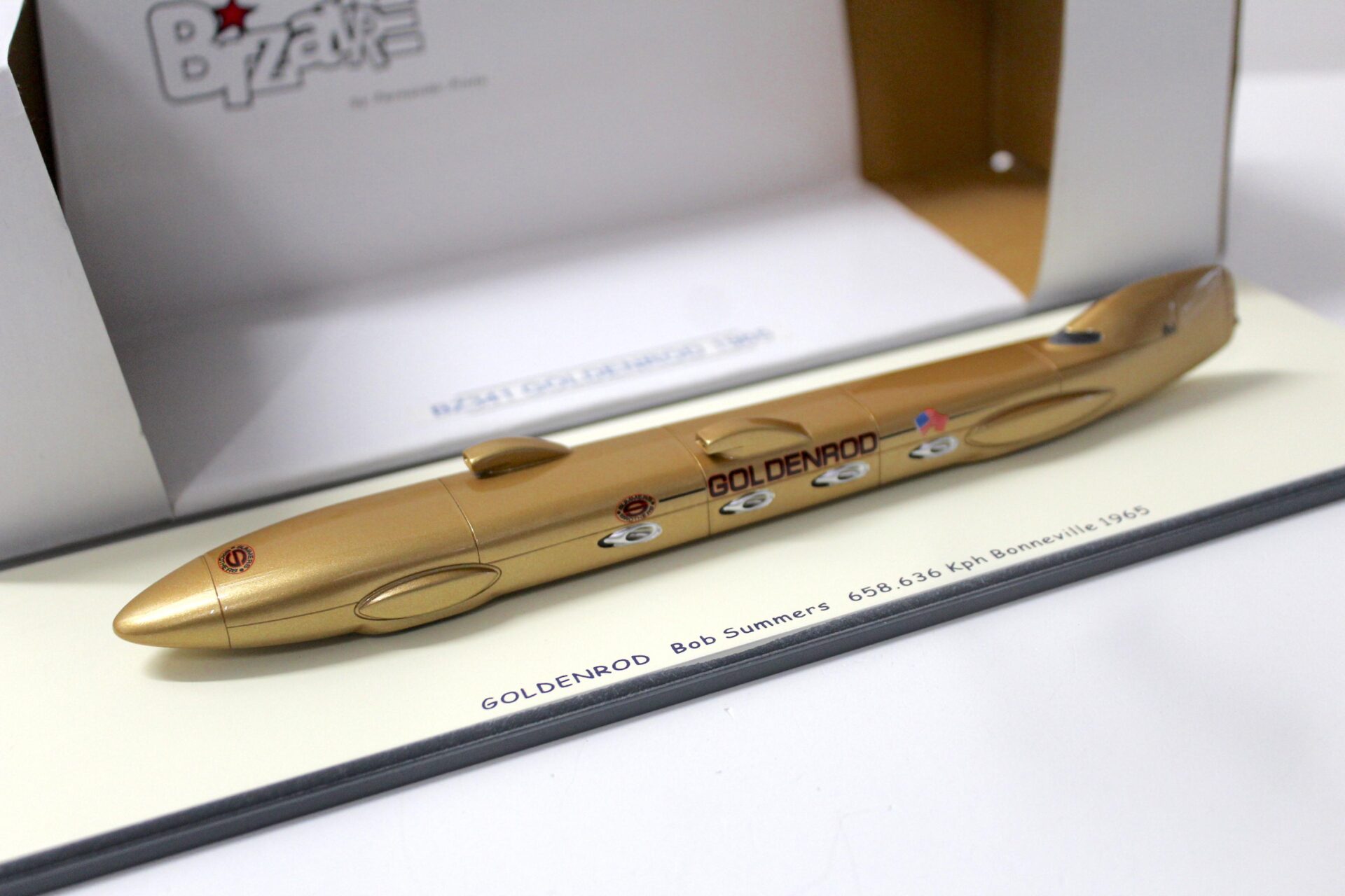 1:43 Spark Bizarre GOLDENROD Bob Summers 658.636 Kph Bonneville 1965
