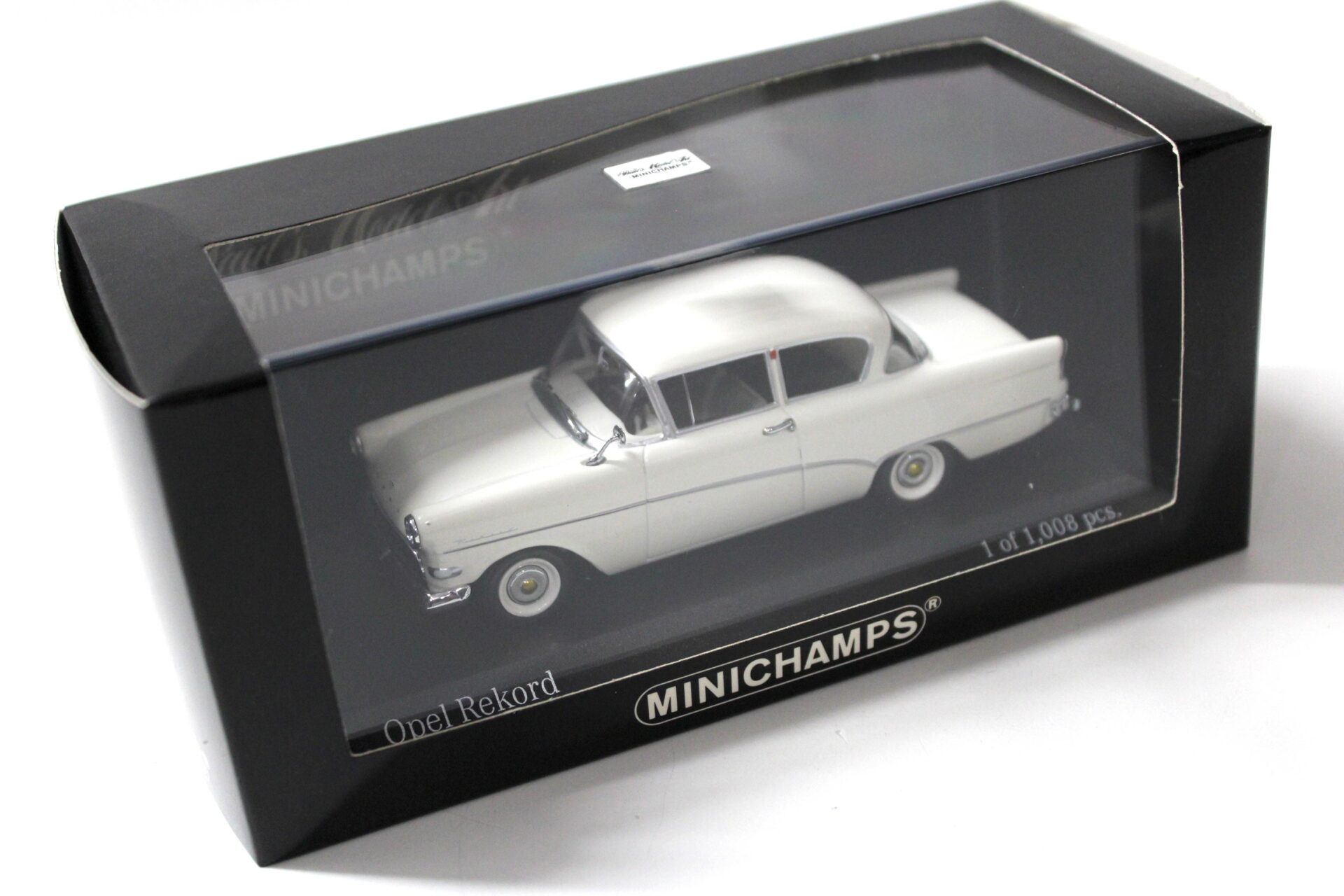 1:43 Minichamps Opel Rekord P1 Chamonix white 1958