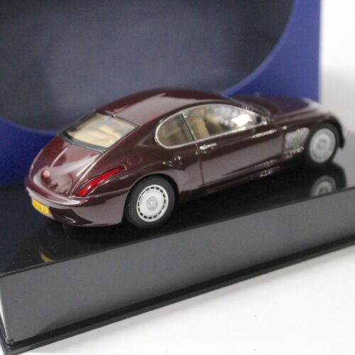 1:43 AUTOart Bugatti EB 118 Genf 2000 dark red metallic