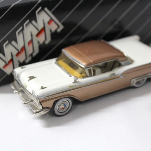 1:43 Western Models 1959 Ford Galaxie Skyline closed gold/ white