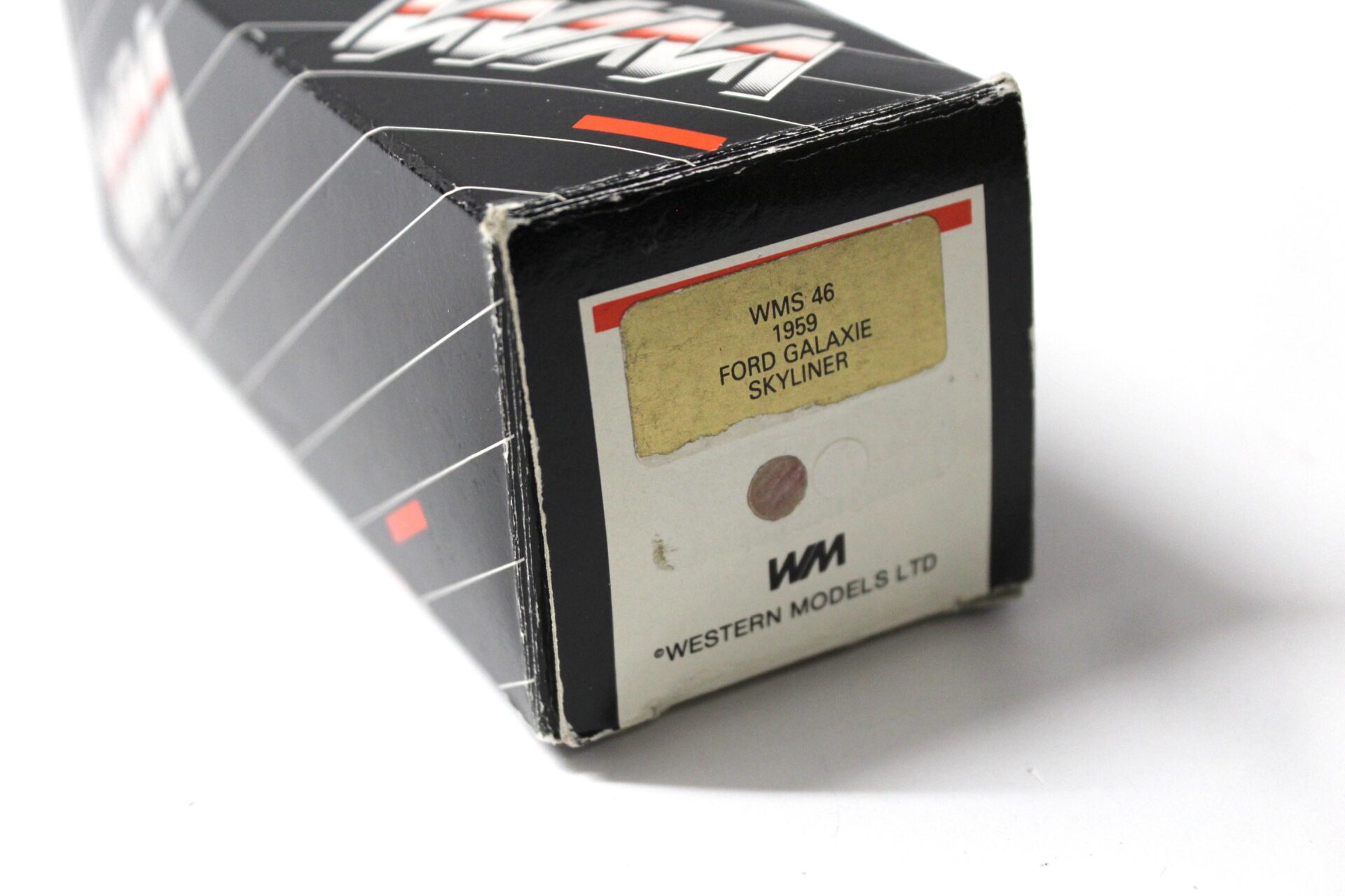 1:43 Western Models 1959 Ford Galaxie Skyline closed gold/ white