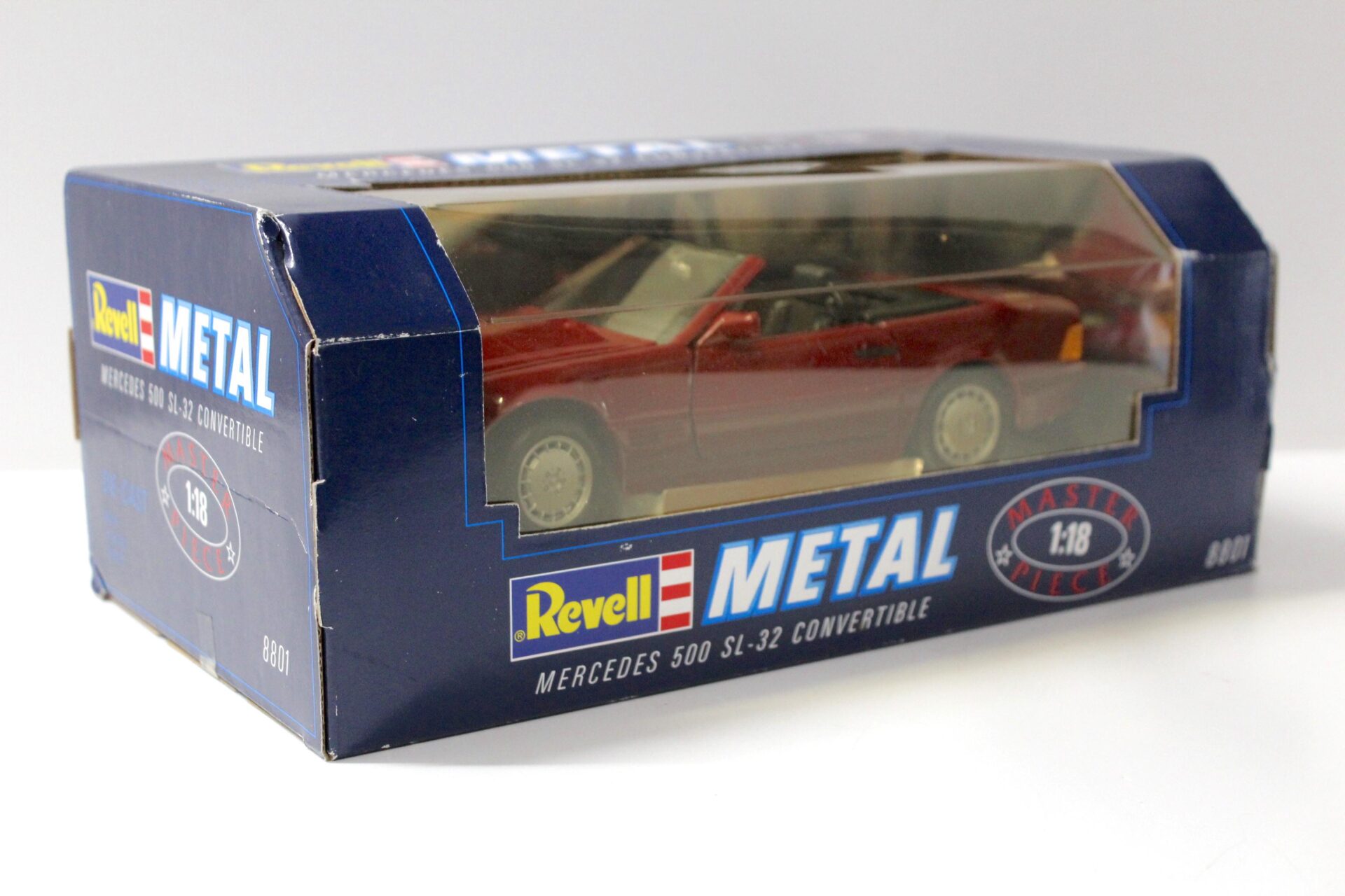 1:18 Revell Mercedes 500 SL R129 Convertible dark red with Top