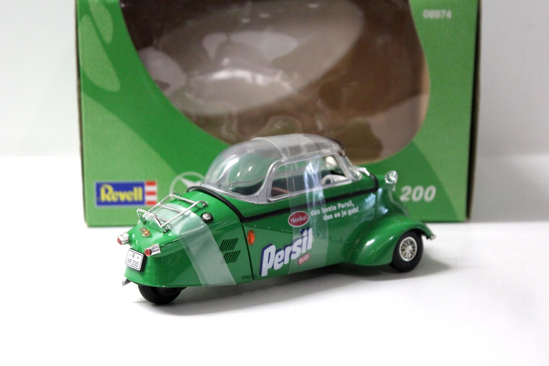 1:18 Revell Messerschmitt KR 200 Kabinenroller PERSIL green