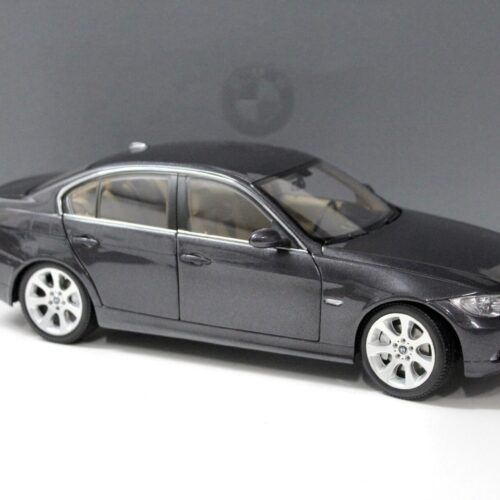 1:18 Kyosho BMW 3er 330i Limousine E90 grey metallic DEALER VERSION