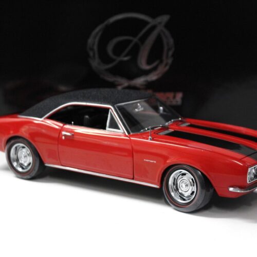 1:18 ERTL Authentics Chevrolet Camaro Z28 Coupe red/ black 1967