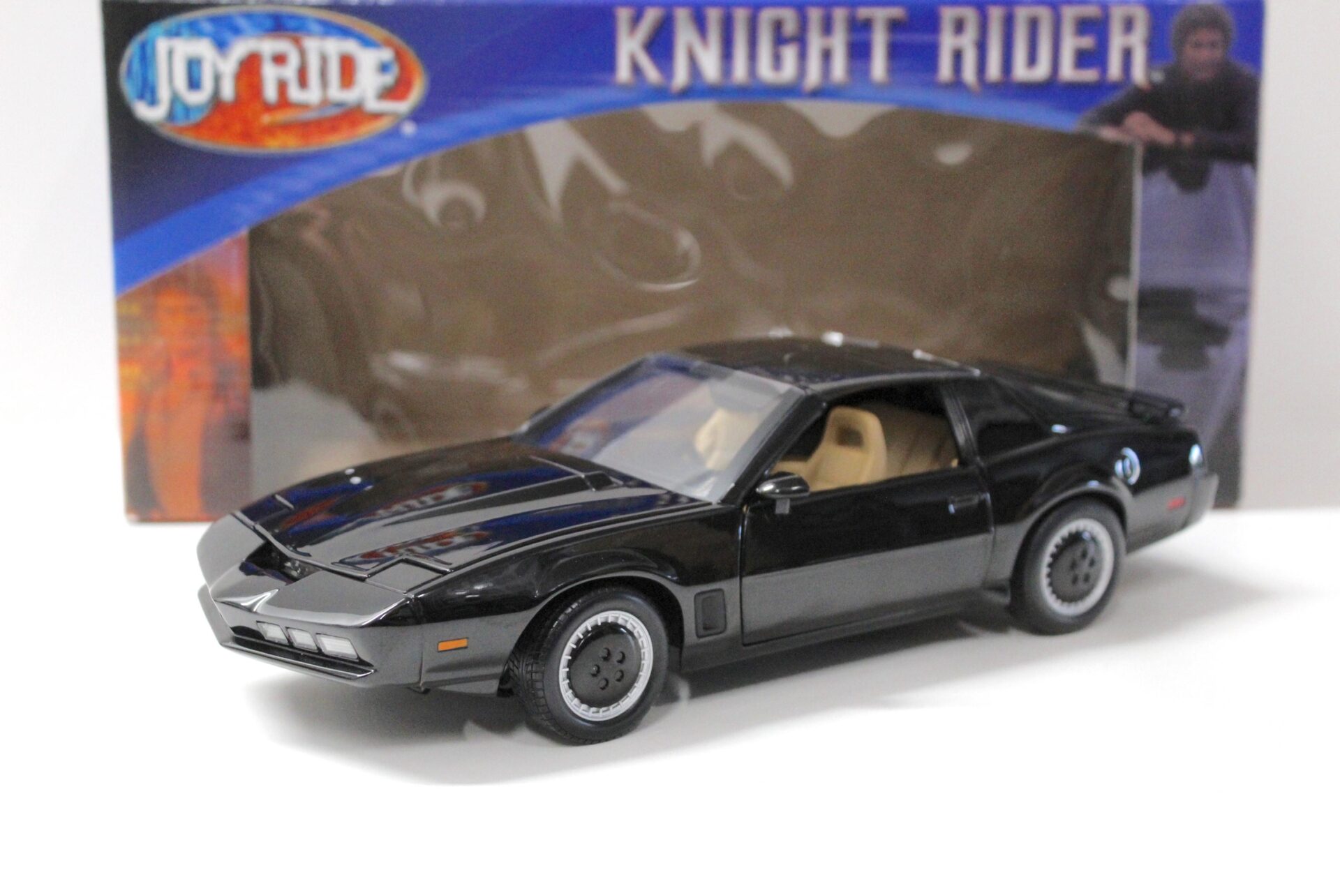 1:18 Joyride ERTL Pontiac Firebird KITT Knight Rider black