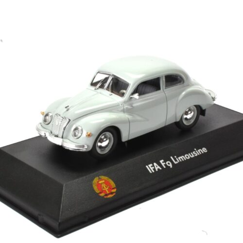 1:43 Atlas DDR Collection IFA F9 Limousine grey