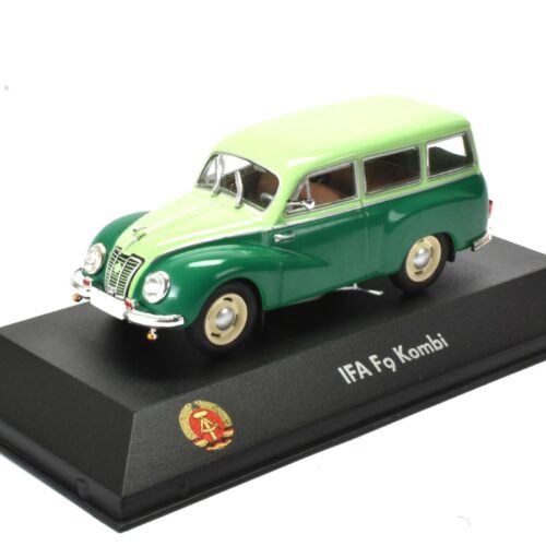 1:43 Atlas DDR Collection IFA F9 Kombi green/ green
