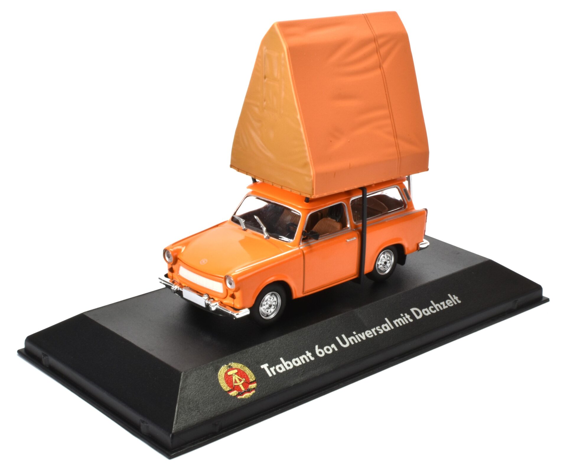 1:43 Atlas DDR Collection Trabant 601 Universal mit Dachzelt orange