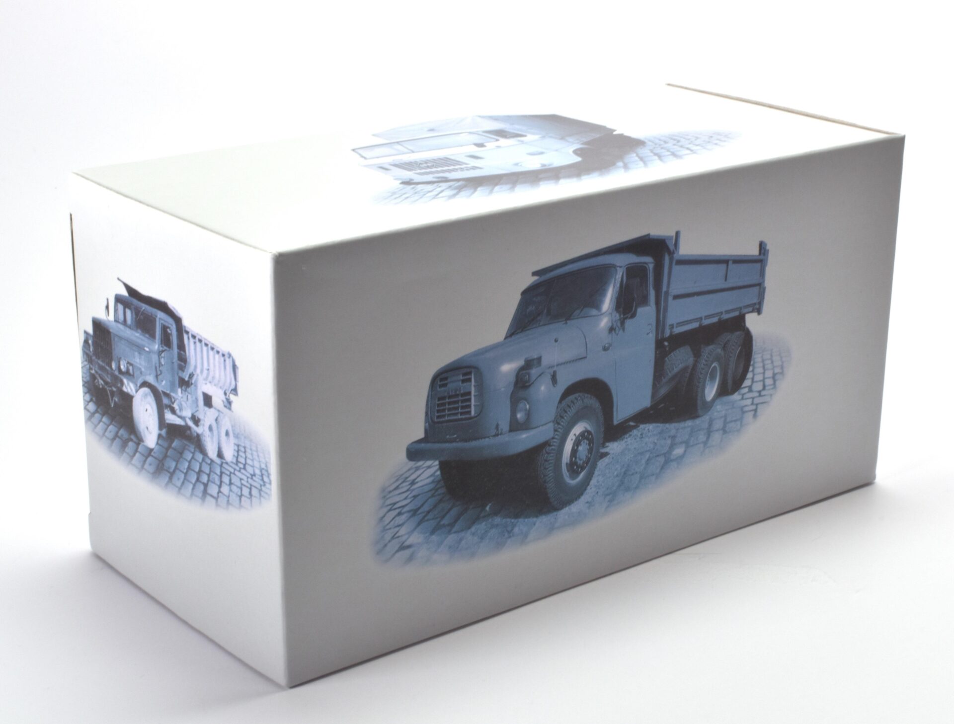 1:43 Atlas DDR LKW TATRA 148 S 3 3-Seiten Kipper blue