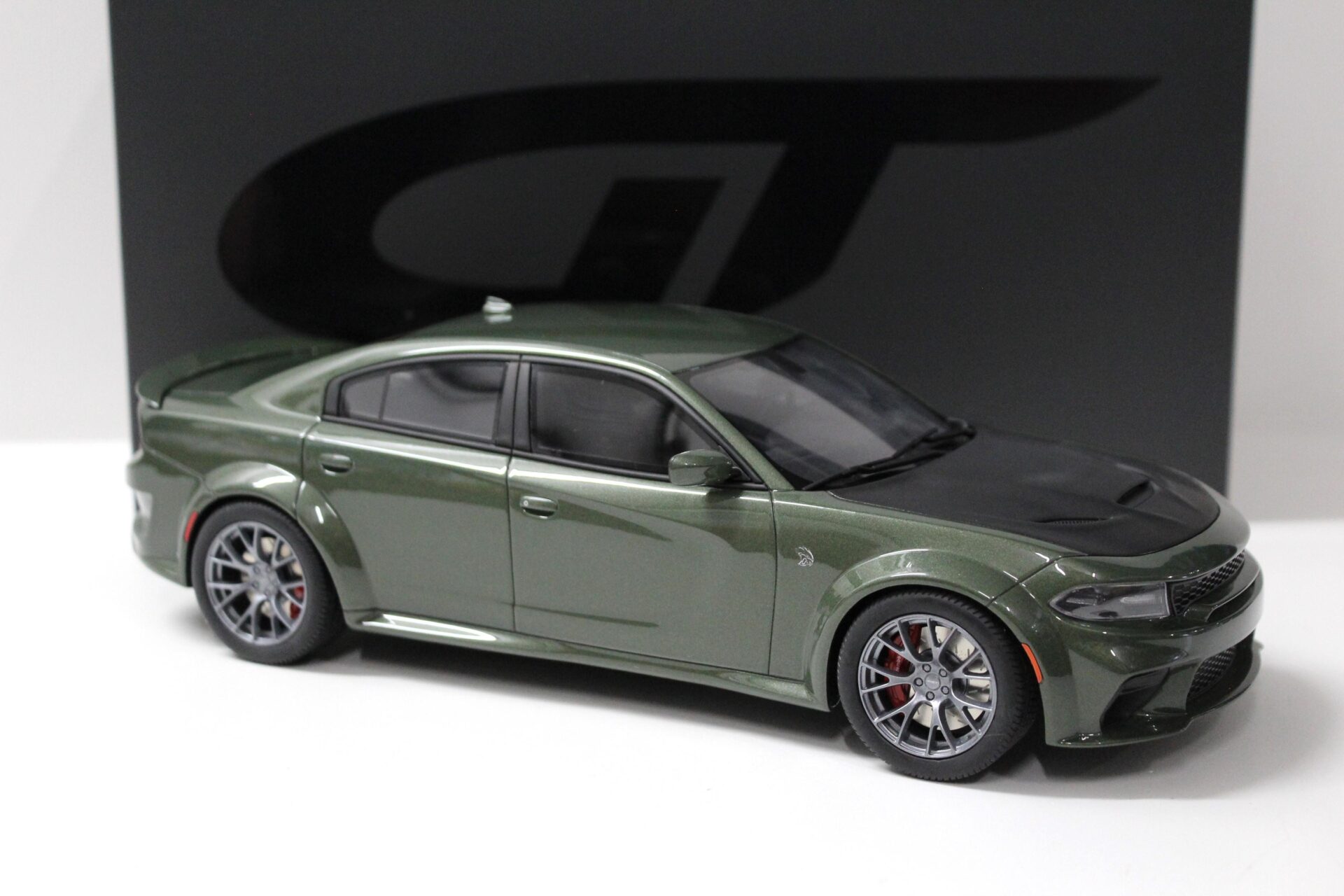 1:18 GT Spirit GT303 Dodge Charger Hellcat Widebody F8 green 2020