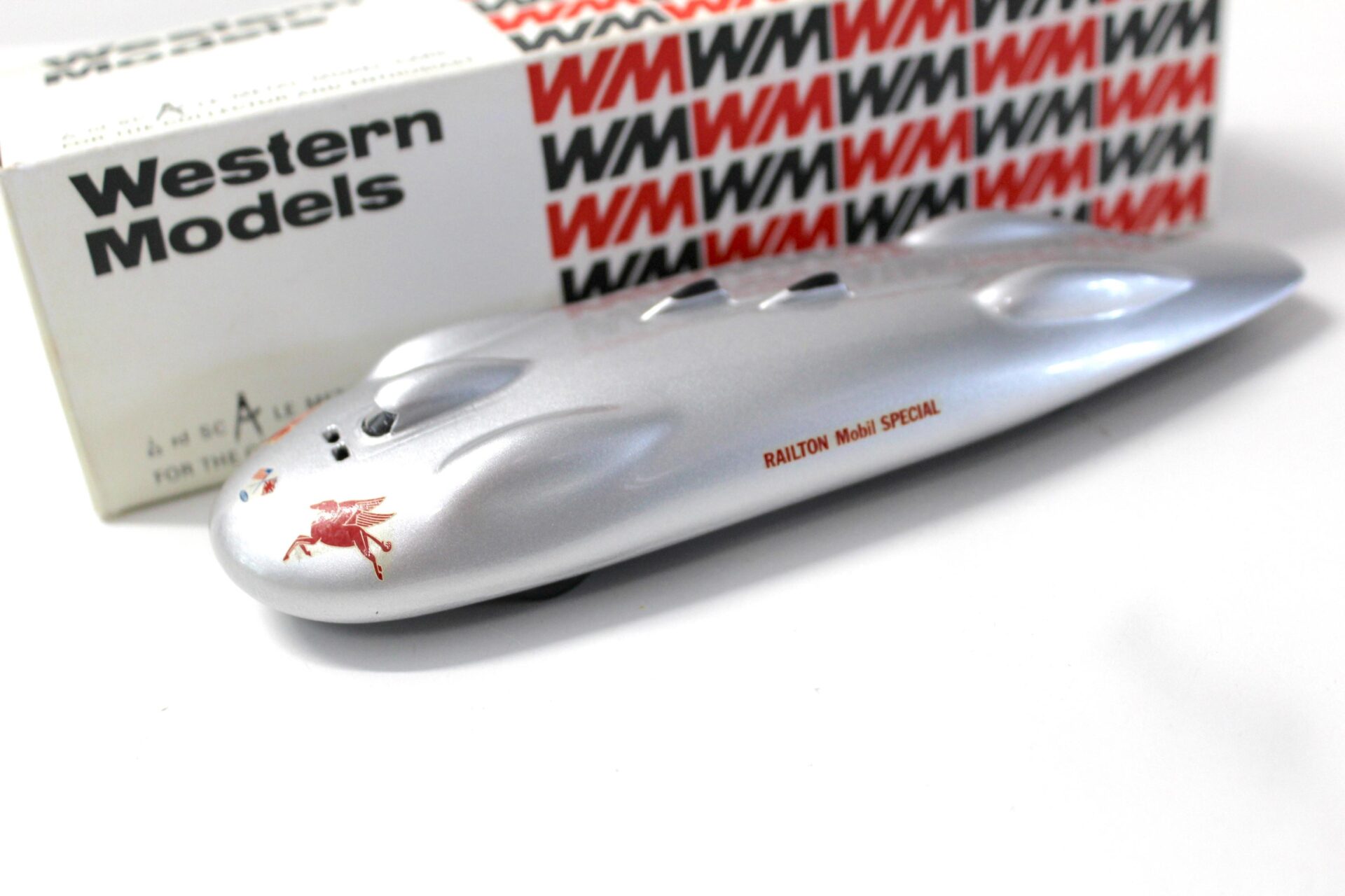 ID 52973 orig.jpg 1:43 Western Models 1939 Railton Recordcar Mobil SPECIAL silver