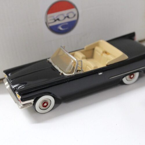 1:43 Madison Models 1957 Chrysler 300C Convertible black