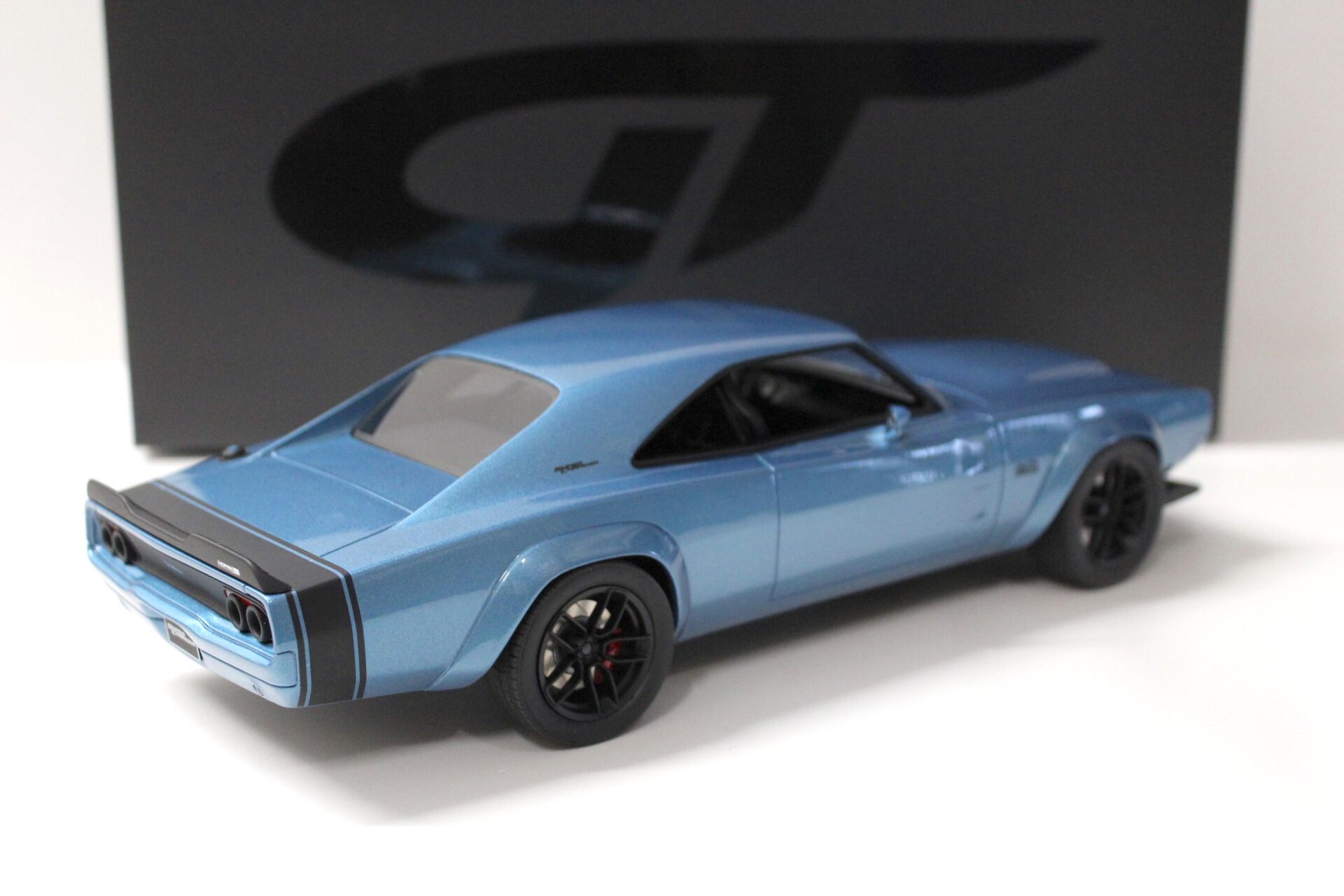 1:18 GT Spirit GT841 Dodge Super Charger Sema Concept 1968 blue metallic