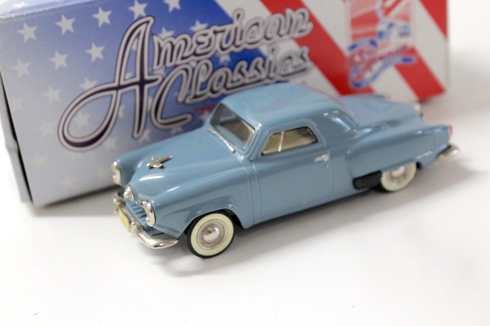 1:43 American Classics 43rd Avenue 1951 Studebaker Champion Coupe blue