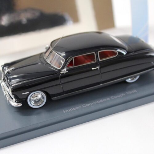 1:43 NEO Hudson Commodore Coupe 1948 black