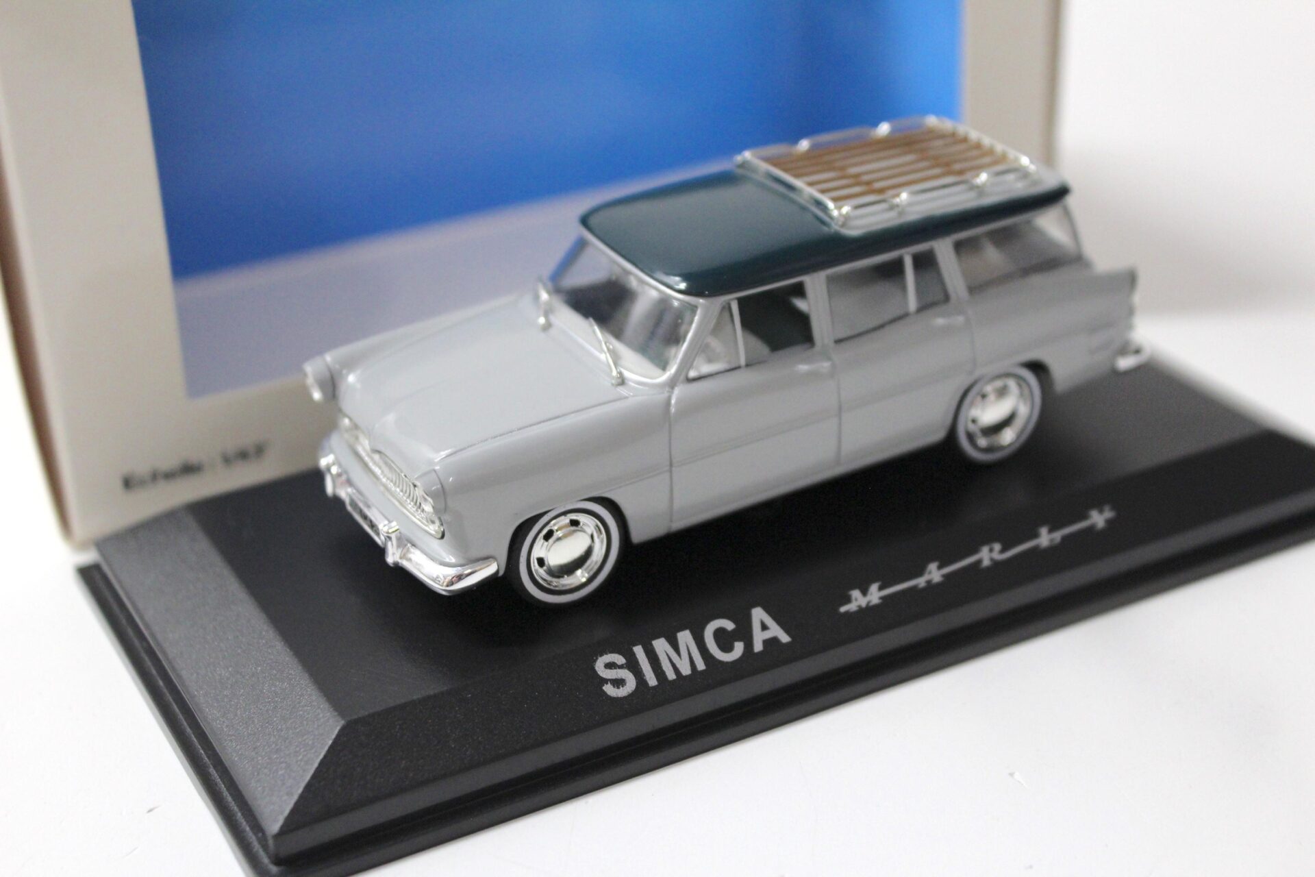 ID 53645 orig.jpg 1:43 Norev Simca Marley Estate 1957 grey