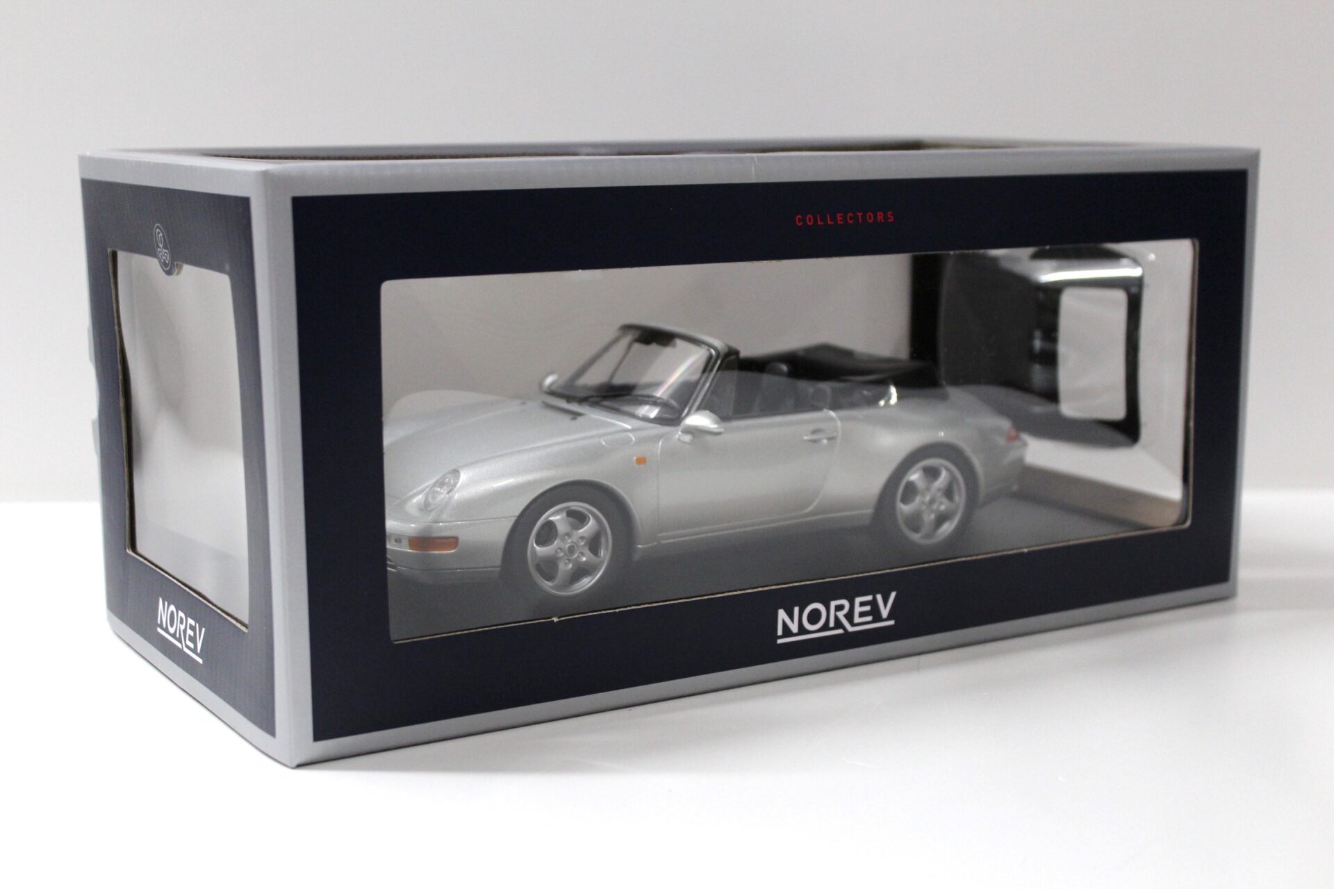 1:18 Norev Porsche 911 (993) Carrera Cabriolet silver
