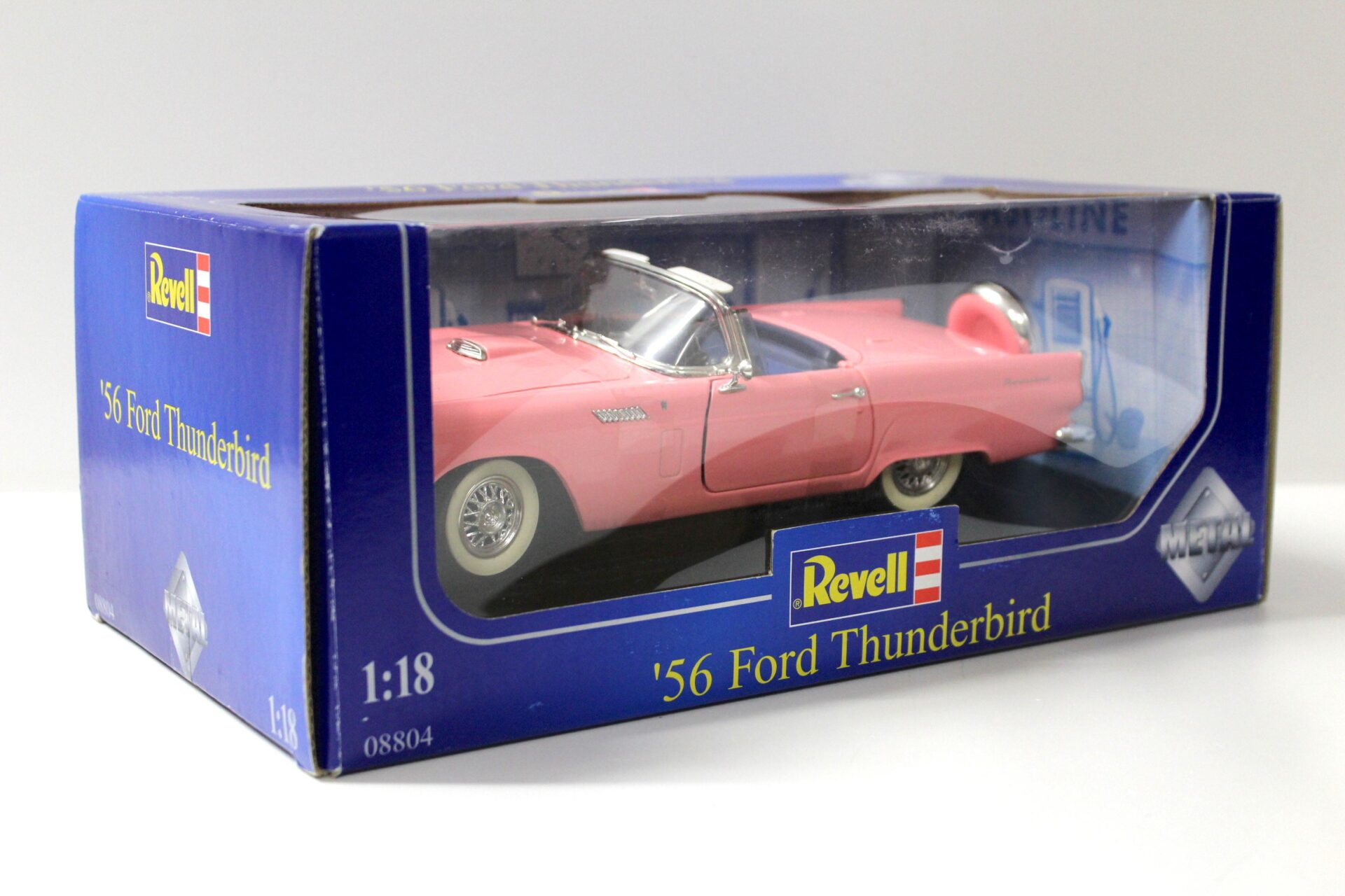 1:18 Revell Ford Thunderbird Convertible pink 1956
