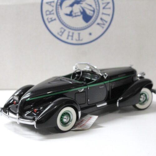 1:24 Franklin Mint Auburn Boattail 851 Speedster 1935 green