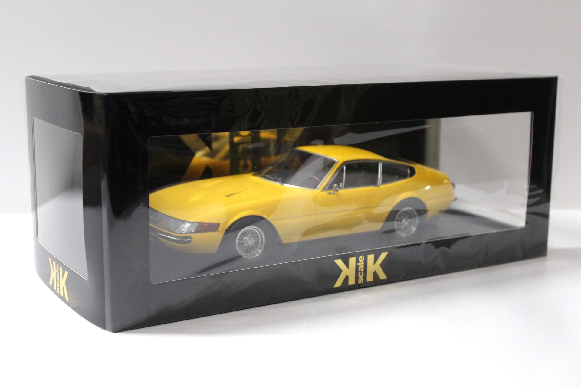 1:18 KK-Scale Ferrari 365 GTB/4 Daytona Coupe 1.Serie 1969 yellow