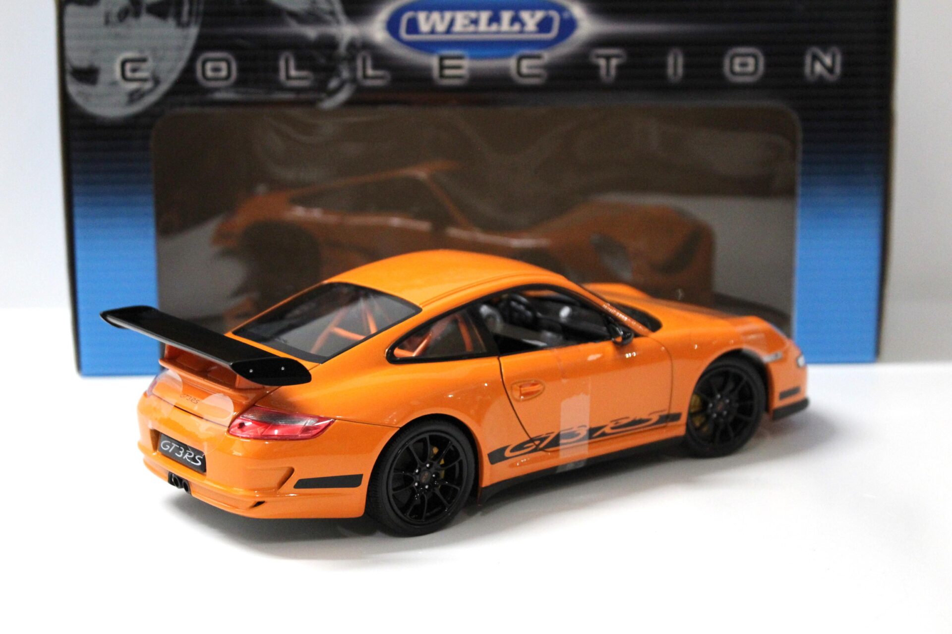 1:18 Welly Porsche 911 (997) GT3 RS orange/ black