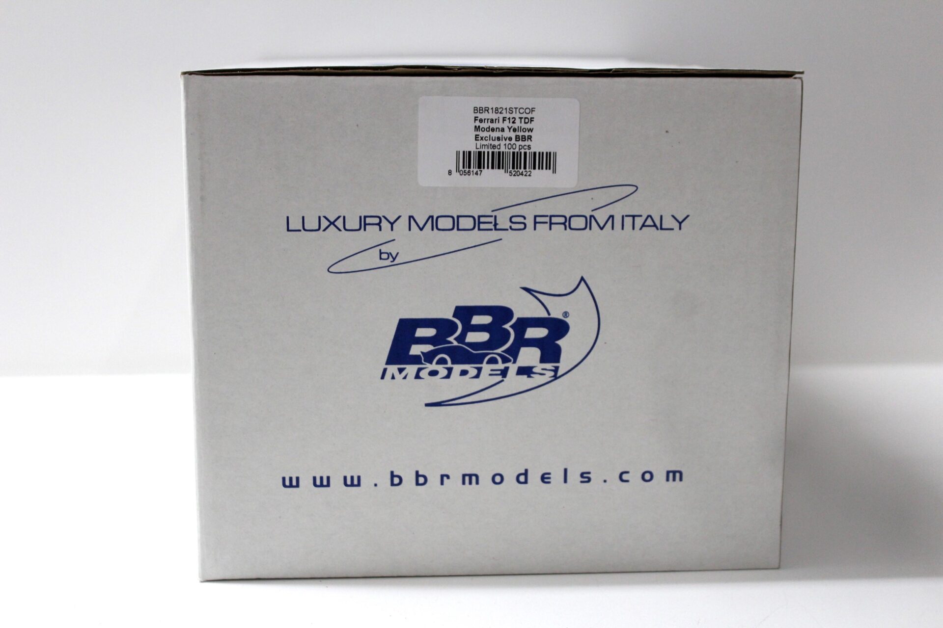 1:18 BBR Ferrari F12 TDF Modena yellow/ blue FULL OPENING Limited 100 pcs.