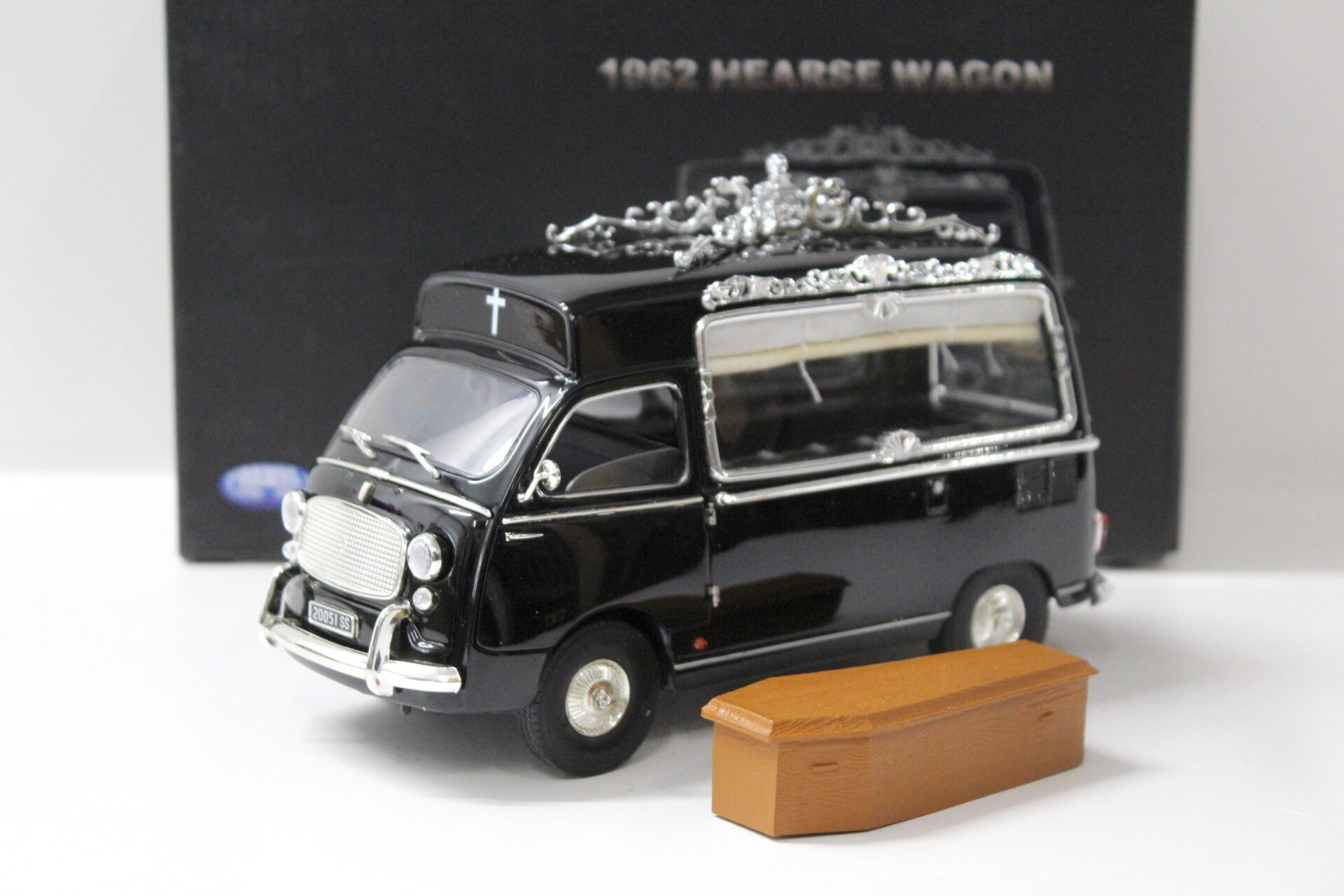 1:18 La Mini Miniera Fiat 600 Multipla 1962 Hearse Wagen Bestattungswagen black