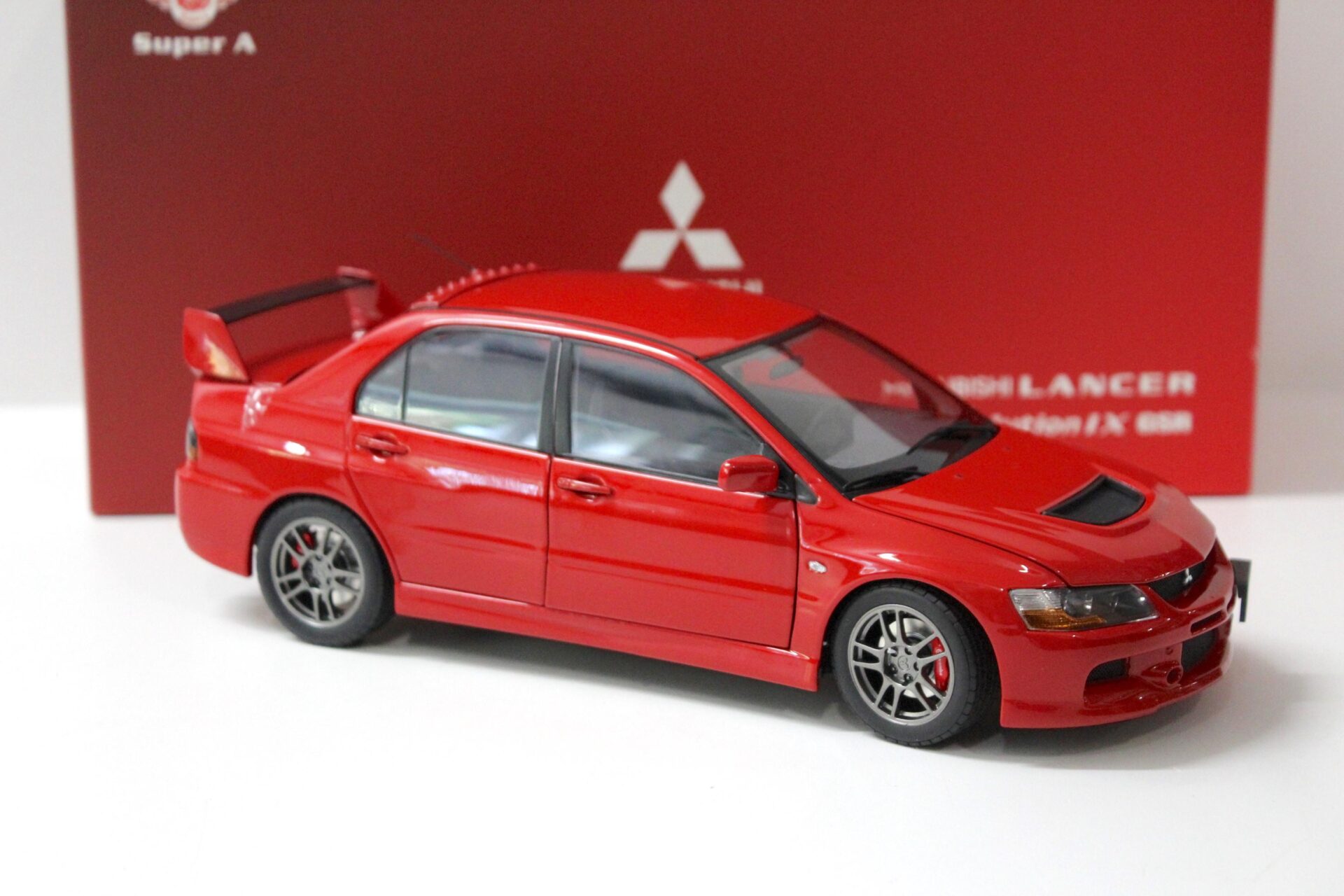 1:18 Kyosho SUPER A Mitsubishi Lancer Evolution IX GSR red