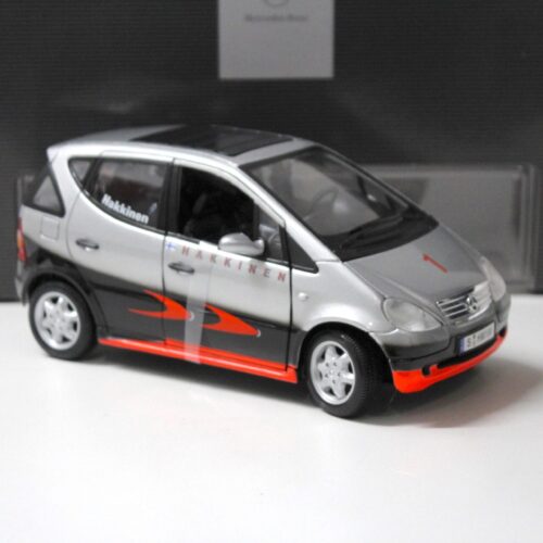 1:18 Maisto Mercedes A-Klasse Formula 1 Design Hakkinen DEALER VERSION