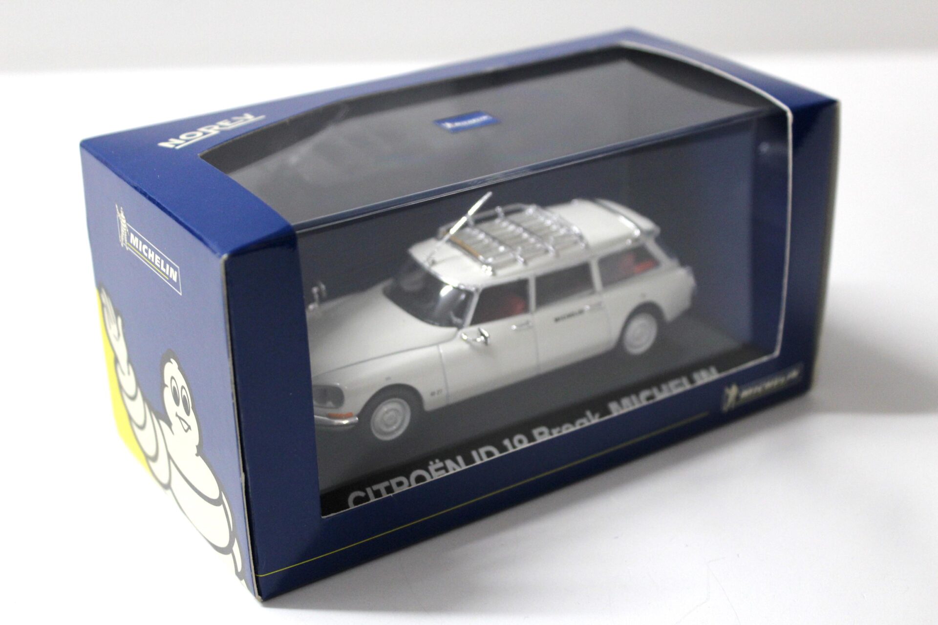 1:43 Norev Citroen ID 19 Break "Michelin" white