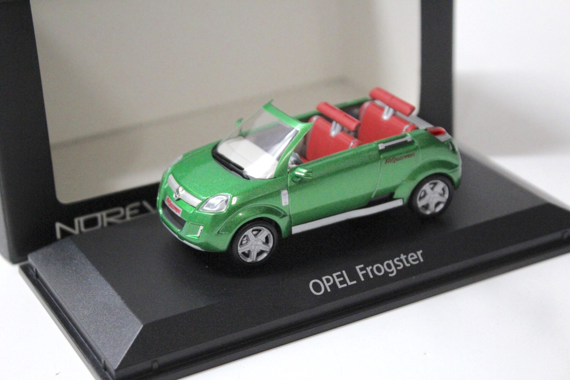 1:43 Norev Opel Frogster Cabriolet Concept Car 2001 green metallic