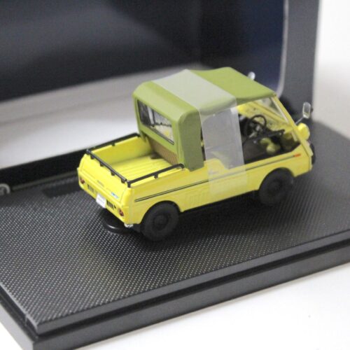 1:43 Ebbro Vamos Honda 4 yellow/ green Top 1970