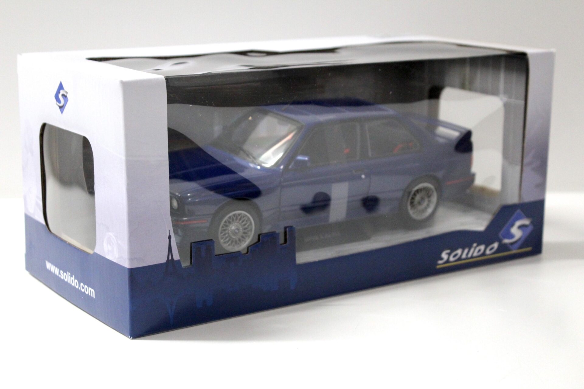1:18 Solido BMW M3 (E30) Coupe Mauritius blue 1990
