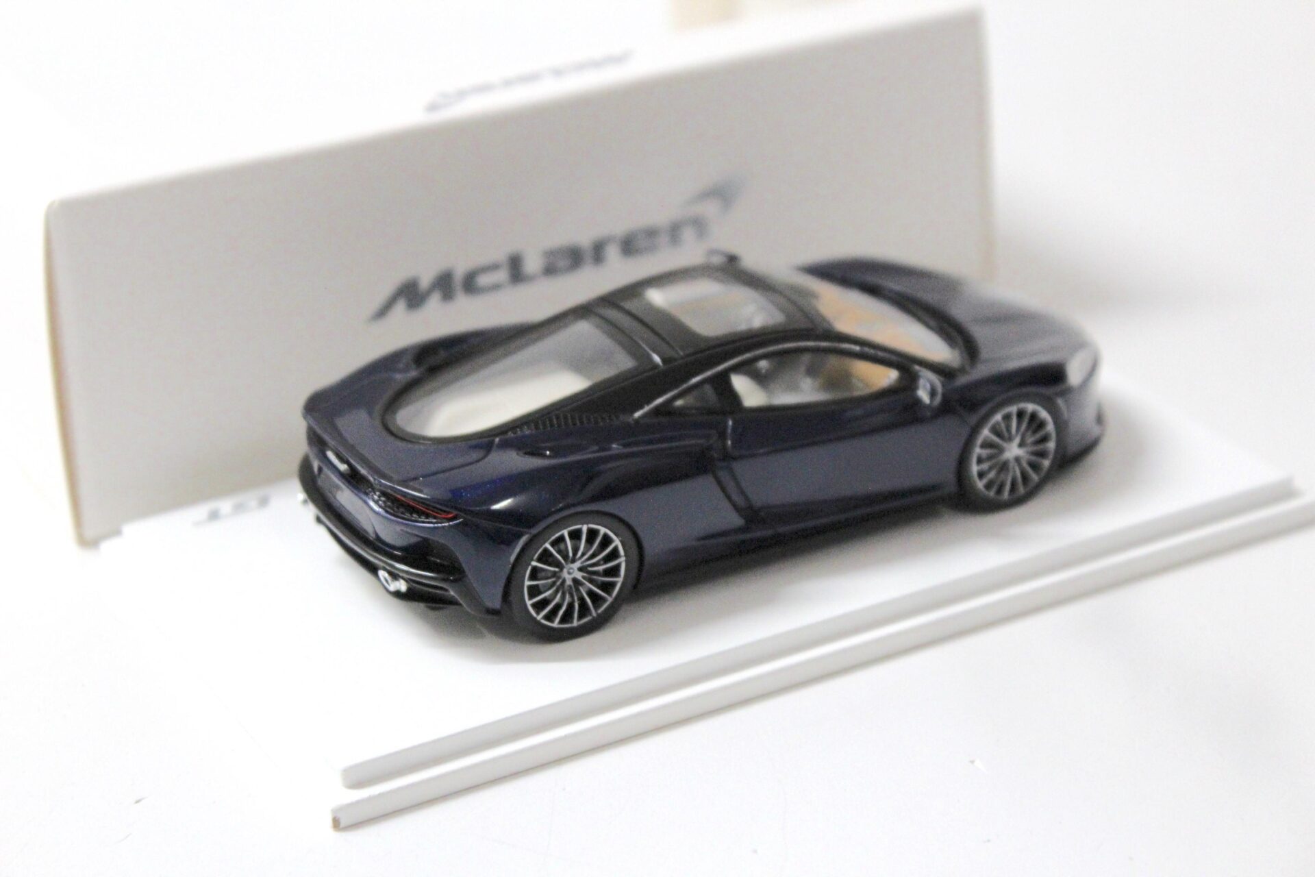 1:43 True Scale TSM McLaren GT 2019 namaka blue DEALER VERSION