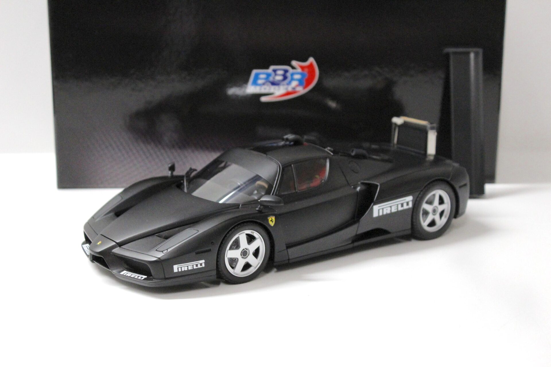 1:18 BBR Ferrari Enzo TEST Version Monza 2003 matt black - Limited 999 pcs.