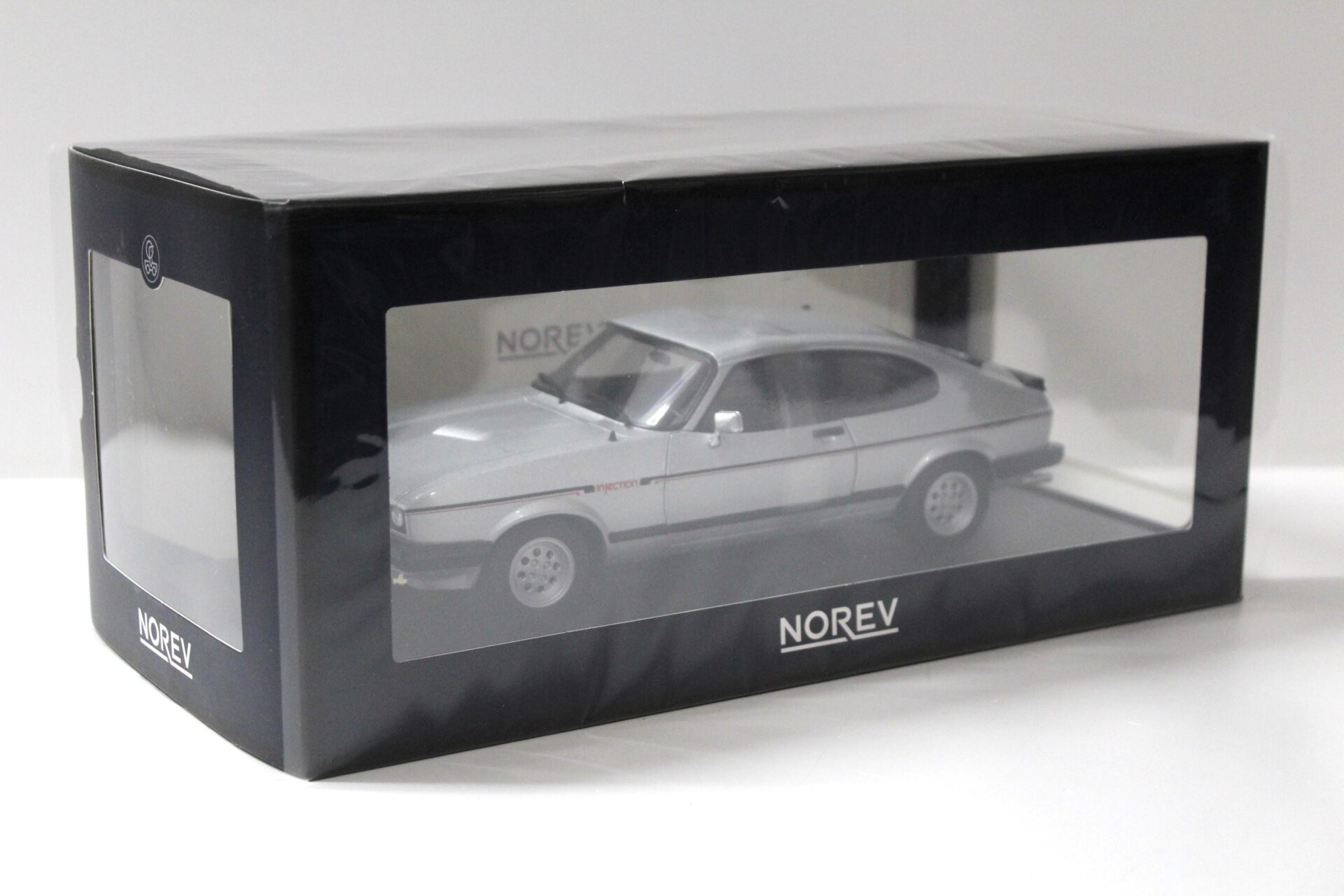 1:18 Norev Ford Capri 2.8i Injection Coupe 1983 silver Limited 150 pcs.