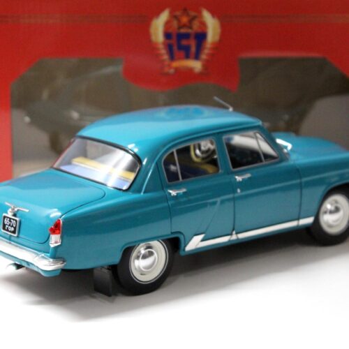 1:18 IST Wolga Volga GAZ 21R Limousine "Volga" 1966 green