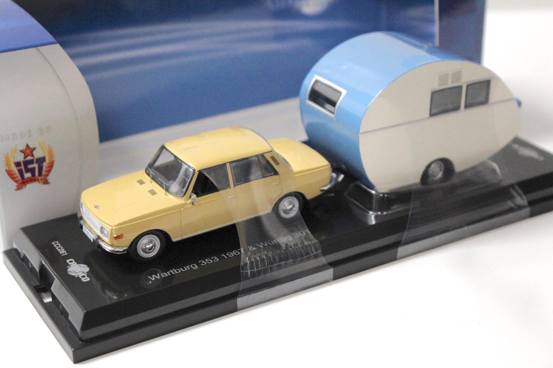 1:43 Cars&Co IST Wartburg 353 Sedan 1967 + Würdig 301 Caravan Wohnwagen