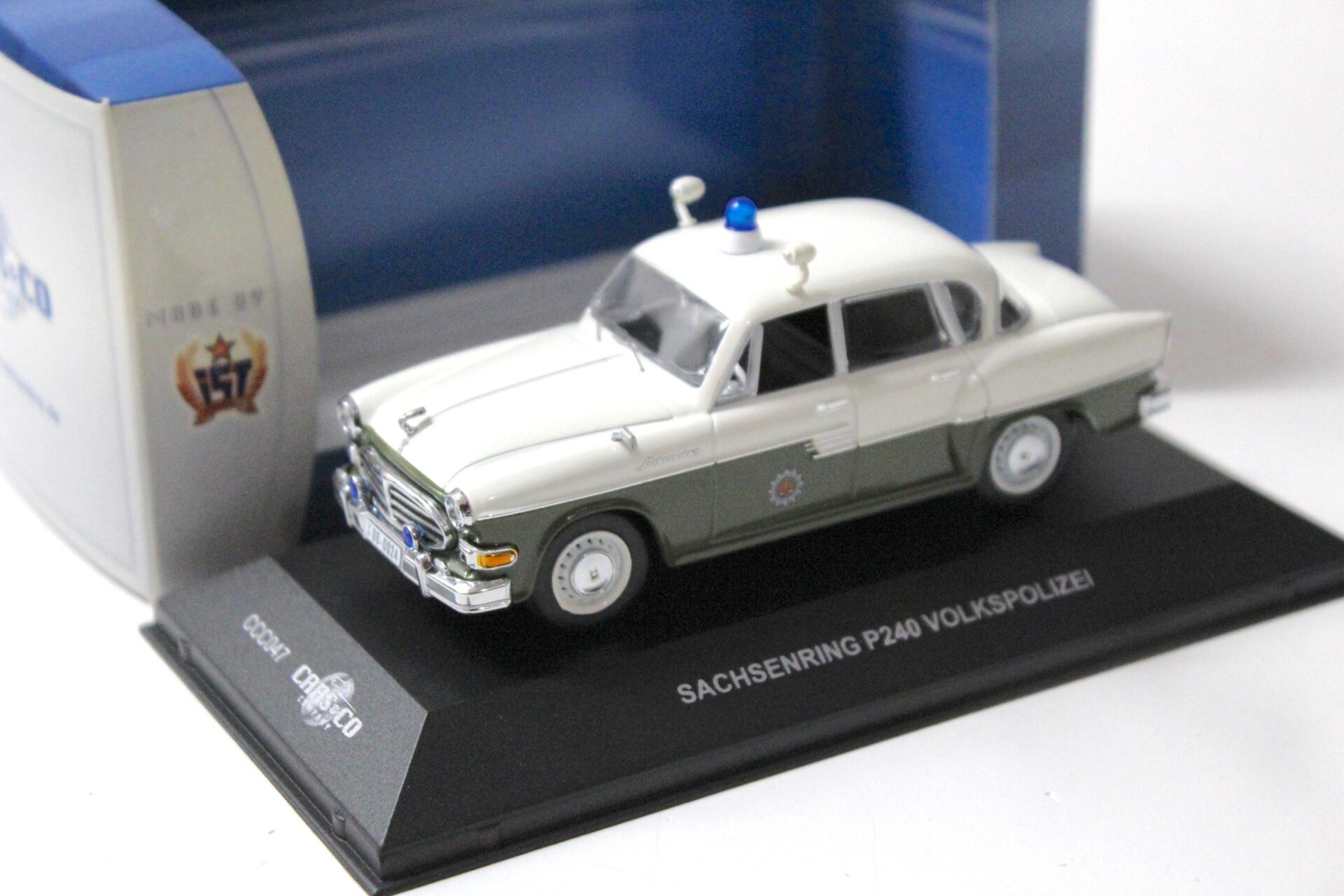 ID 56426 orig.jpg 1:43 Cars&Co IST Sachsenring P240 Volkspolizei VP white/ green