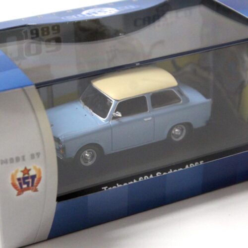 1:43 Cars&Co IST Trabant 601 Sedan DE LUXE 1965 blue/ beige roof - Image 3
