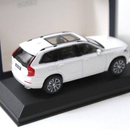 1:43 Norev Volvo XC90 SUV 2015 Cristal white metallic