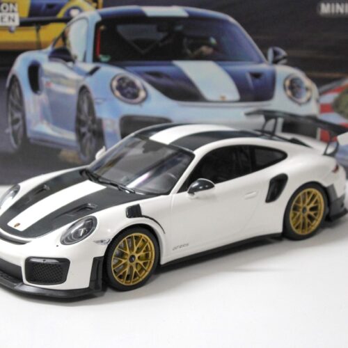 1:18 Minichamps Porsche 911 (991.2) GT2 RS Weissach Package 2018 white
