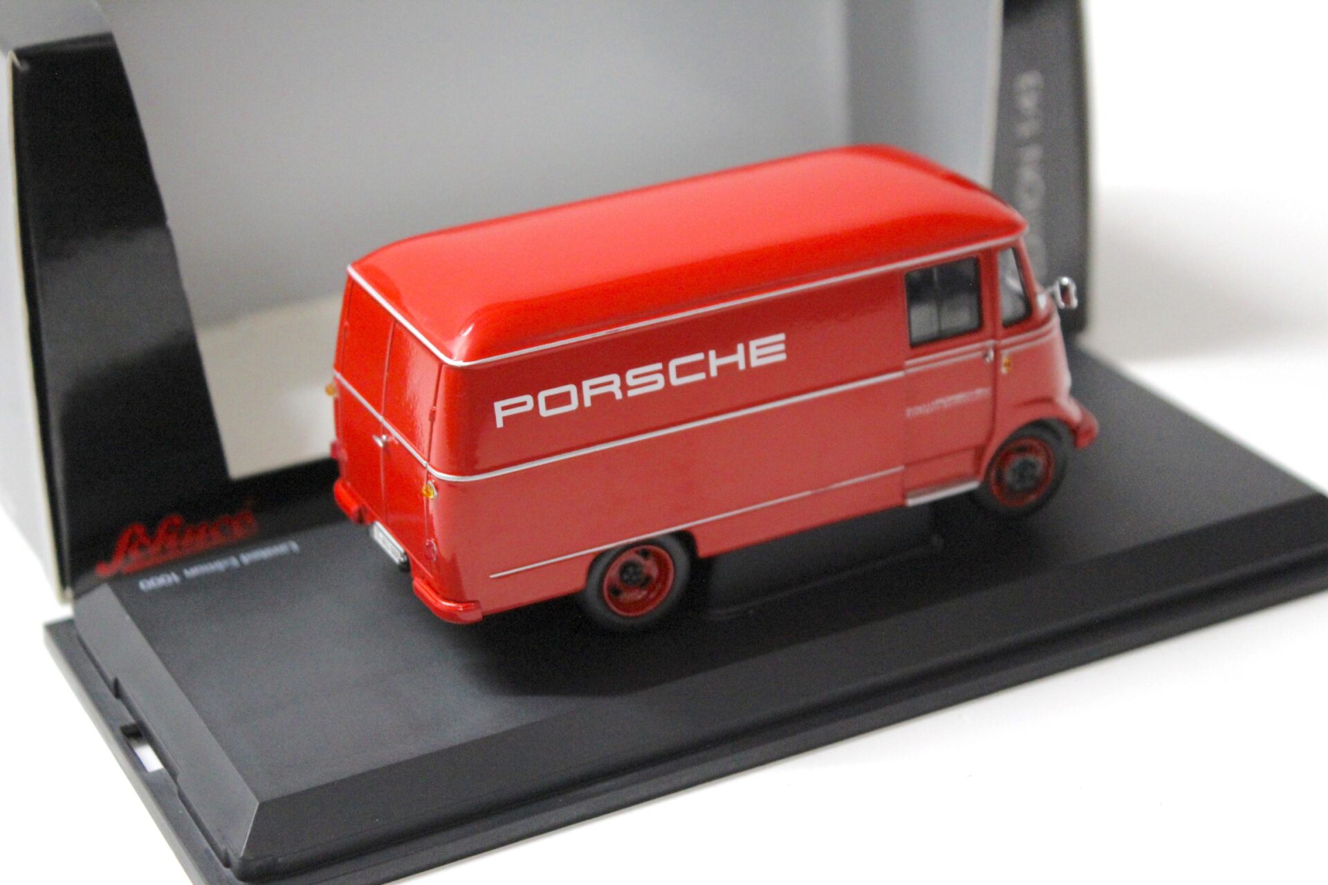 1:43 Schuco Mercedes L319 Kastenwagen "Porsche" red