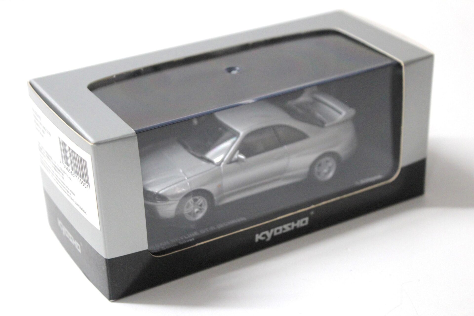 1:43 Kyosho Nissan Skyline GT-R R33 (BCNR33) 1997 Sonic silver