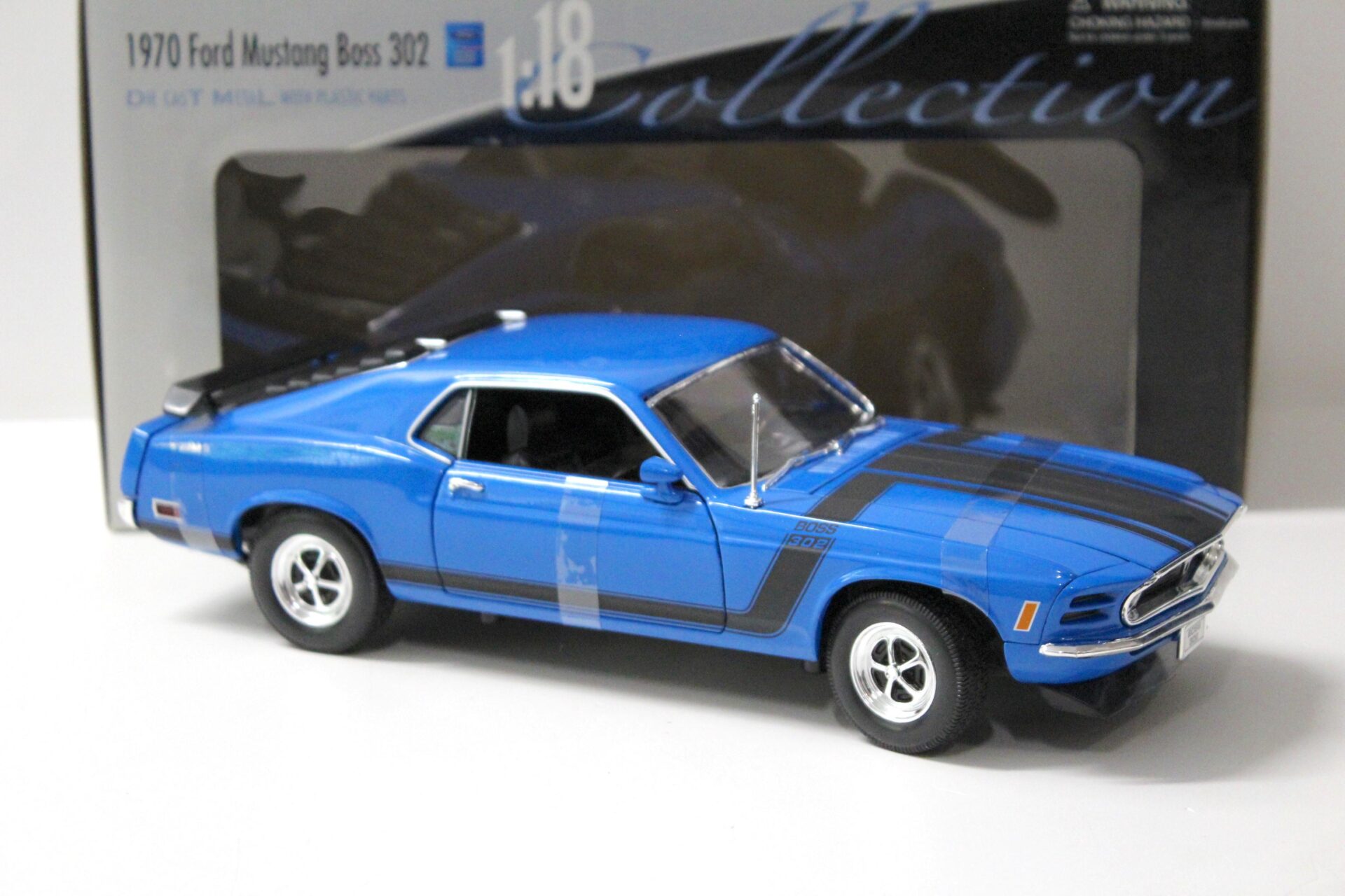1:18 Welly 1970 Ford Mustang Boss 302 Coupe blue/ black