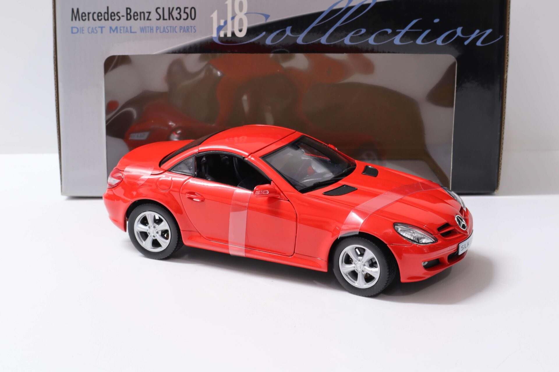 1:18 Welly Mercedes SLK 350 Hardtop R171 red