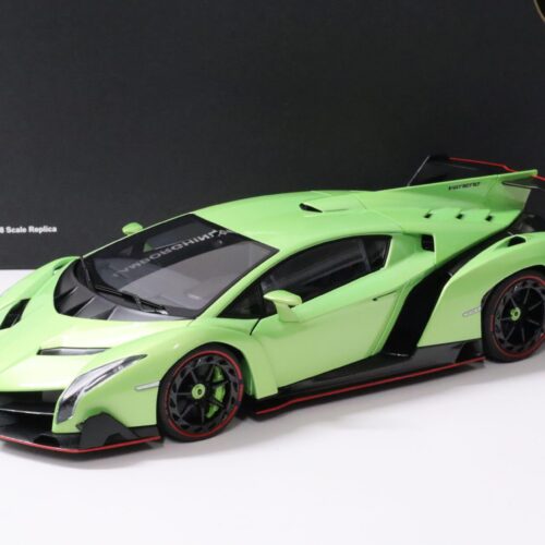 1:18 AUTOart Lamborghini Veneno 2013 green metallic