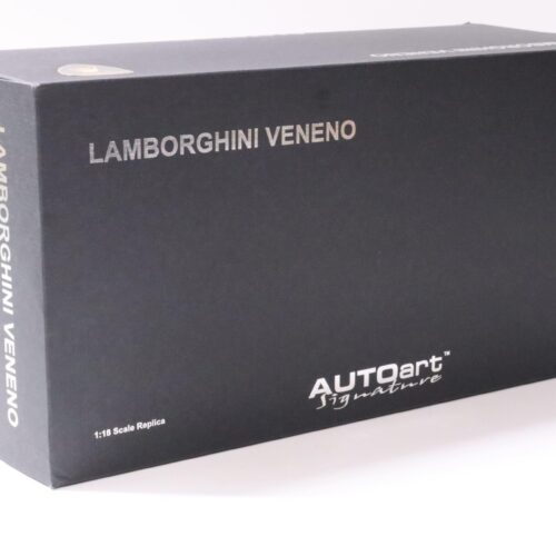 1:18 AUTOart Lamborghini Veneno 2013 green metallic