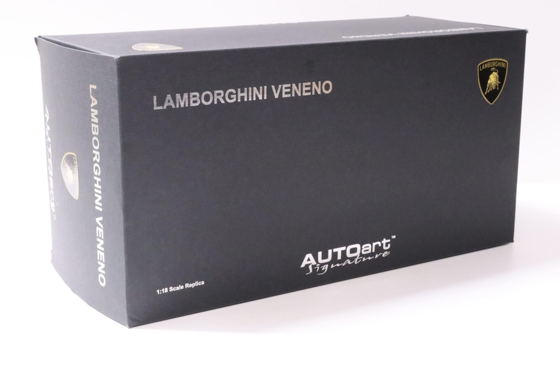 1:18 AUTOart Lamborghini Veneno 2013 green metallic